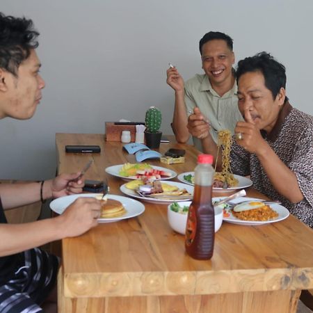 Bale Datu Bungallow Gili Trawangan Luaran gambar